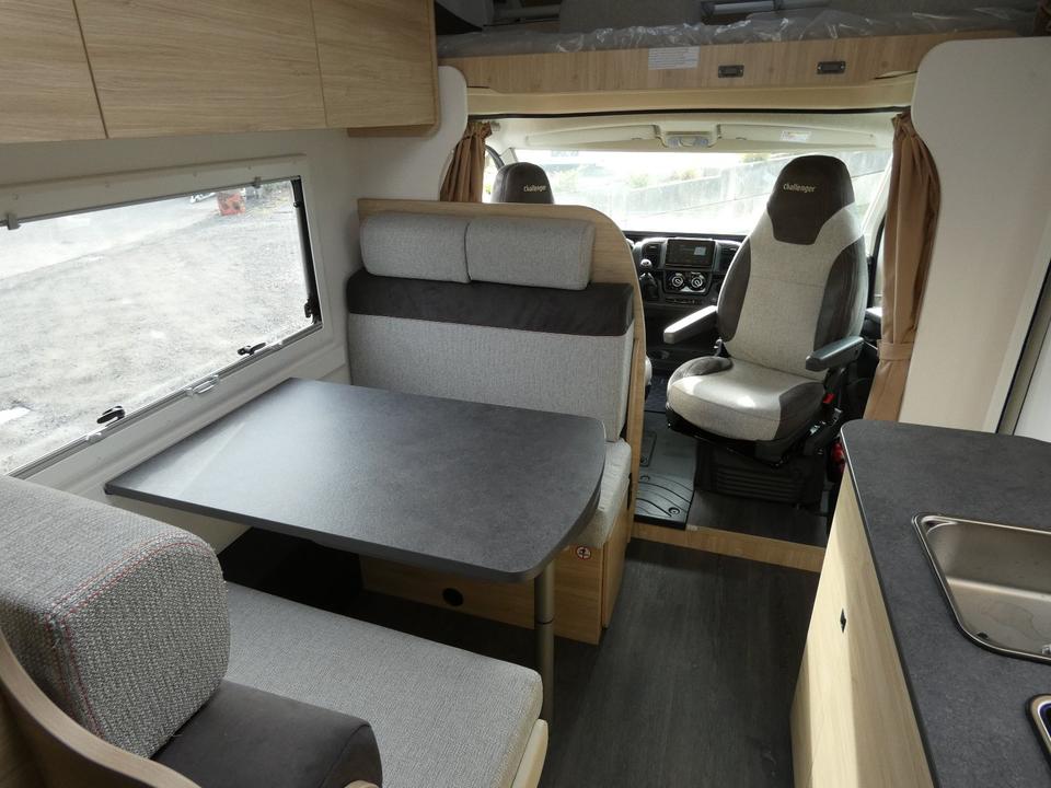 Wohnmobil Wohnwagen Camper Fiat Challenger C387 mit Alkoven in Steineroth