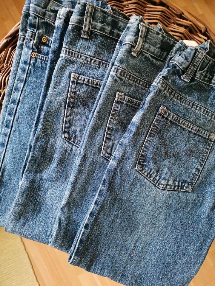 Kinder-Jeans in Größe 128 in Uetersen