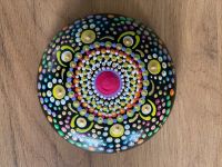 Glücksstein Mandala Stein Selfmade Handmade bunt farbenfroh Dots Hannover - Mitte Vorschau