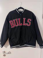 NBA Bulls College Jacke Bayern - Erlangen Vorschau