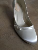 Satin Absatz-Schuhe Ivory, Creme Marke Pink Größe 41 Baden-Württemberg - Radolfzell am Bodensee Vorschau