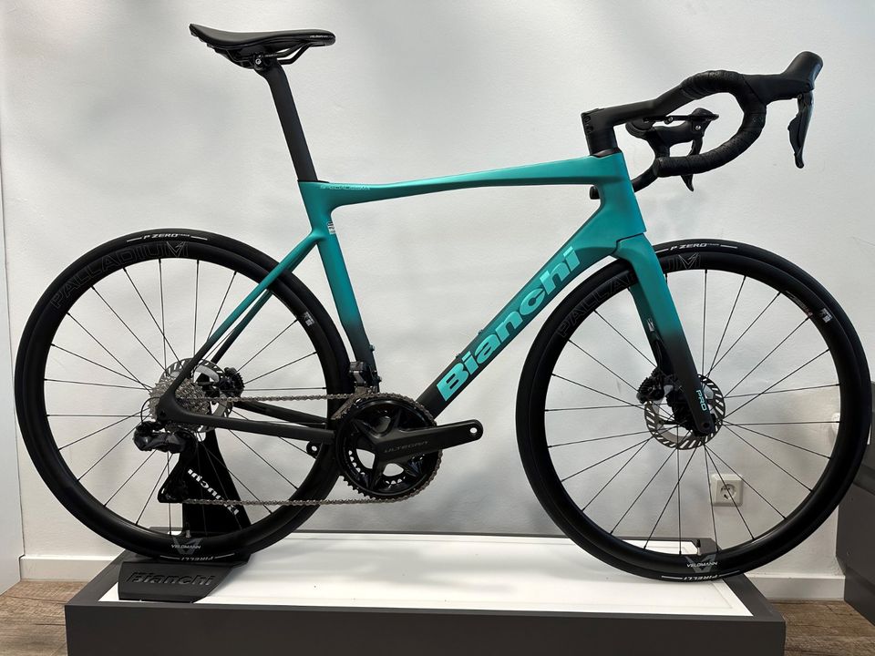 Bianchi Specialissima Pro RH 57 Modell 2024 !! in Kaarst