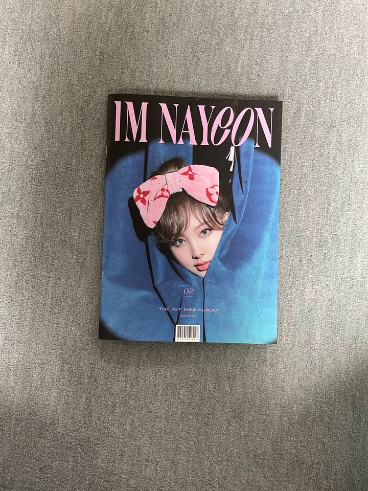 Im Nayeon - Nayeon (Twice) K-Pop Album in Dresden