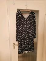 Kleid schwarz/weiß, knielang, Gr. 38 (M) Nürnberg (Mittelfr) - Oststadt Vorschau