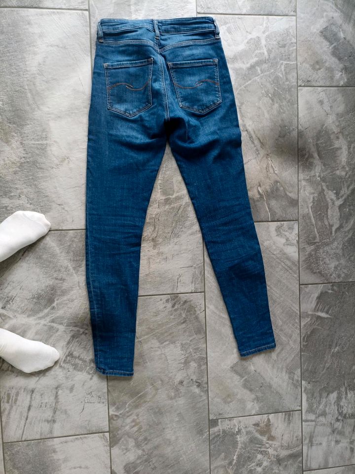 Jeans Esprit in Trittau