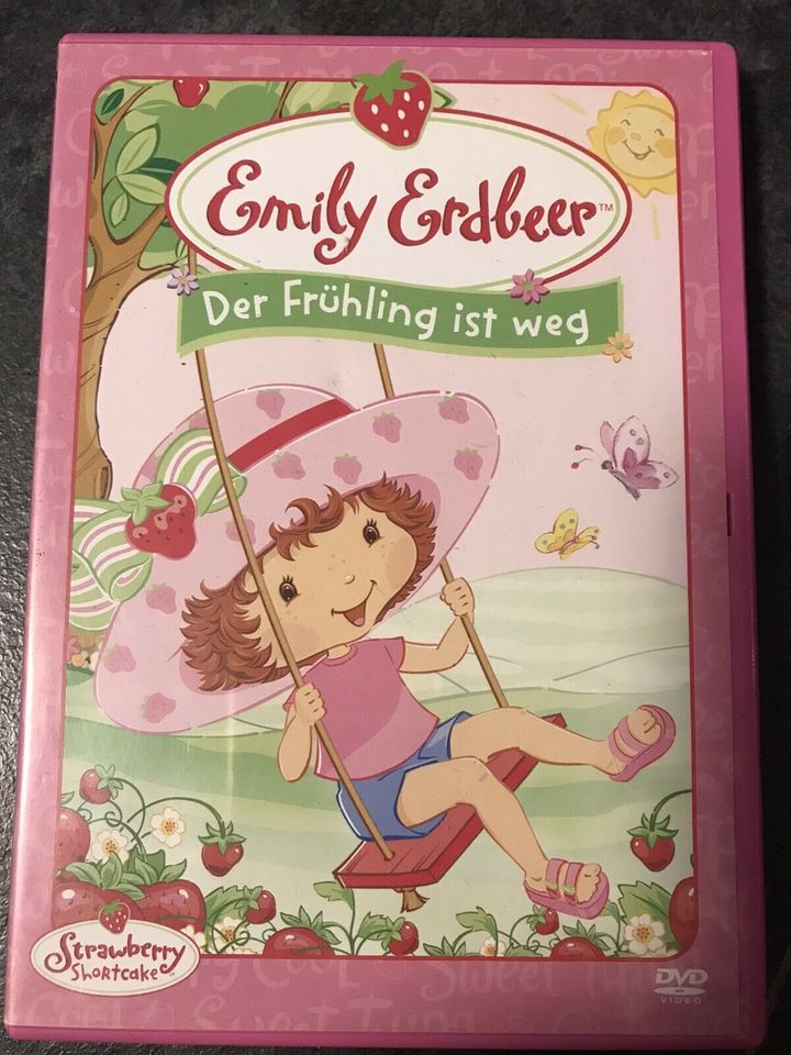 DVD s Emily Erdbeer 5 Stück je 3 Euro DVD Mädchen Film in Hilden