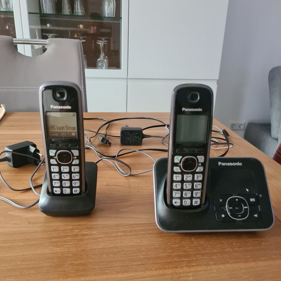 Telefon Panasonic Modell BEZ  KX-TG6621G mit 2 Mobilteilen in Gernsheim 