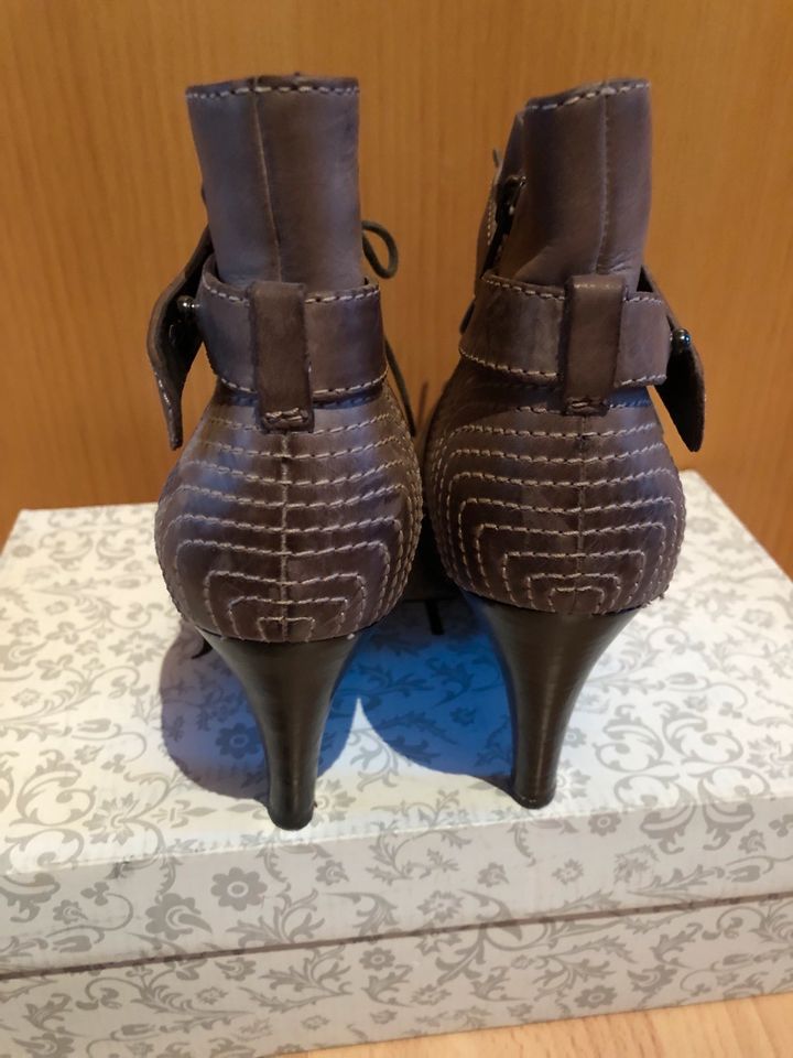 Jette Joop Stiefel Stiefeletten Damenstiefel Edel Designerschuhe in Bad Kreuznach