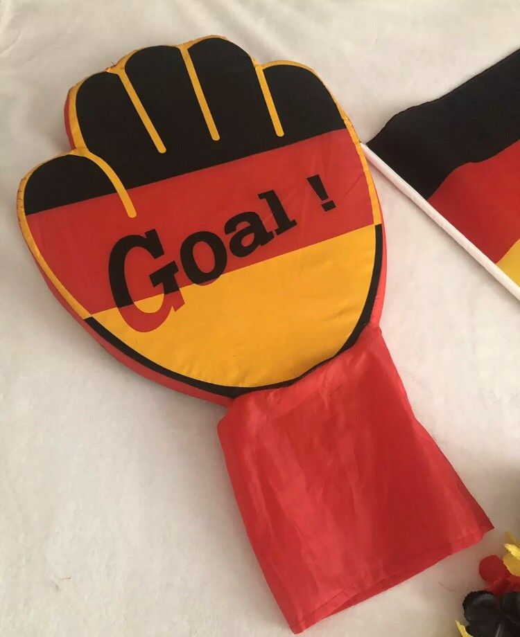 5 Stk. Deutschland Fanartikel Fußball EM WM  Fan Artikel in München