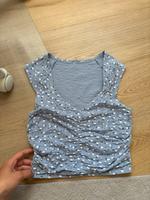 T-shirt von Hollister mit Blümchen weiß S 36 Bayern - Hohenfurch Vorschau