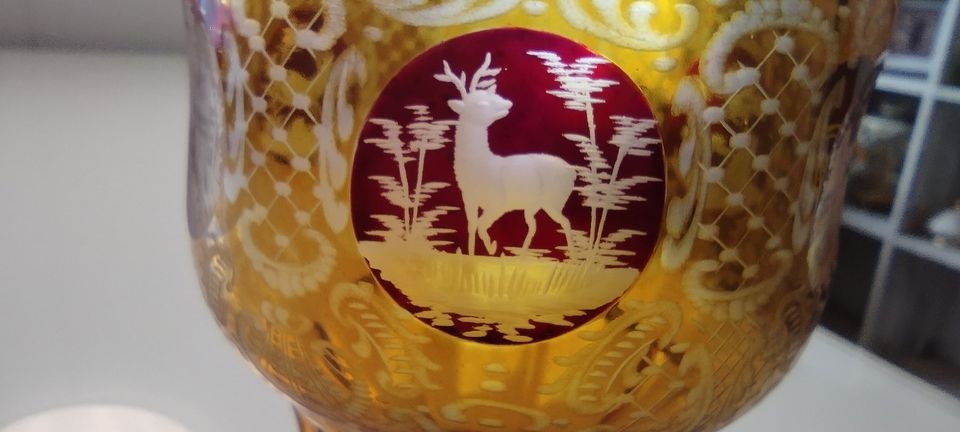 alt Trinkpokal Überfangglas detailreich graviert Jagd Hirsch Hase in Leer (Ostfriesland)