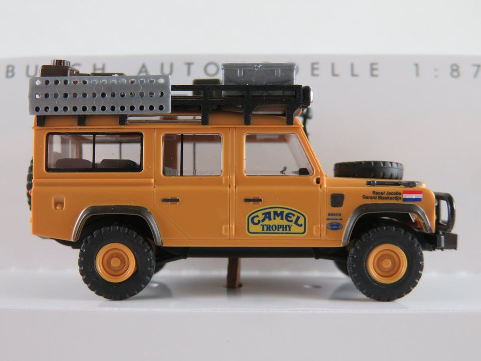 Busch 50329 Land Rover Defender "Camel Trophy ´89 / NL" 1:87 in Bad Abbach