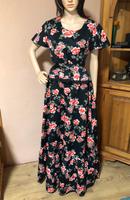 Handarbeit Unikat Falten Maxikleid Abendkleid Gürtel Gr.38-40 Hessen - Stadtallendorf Vorschau