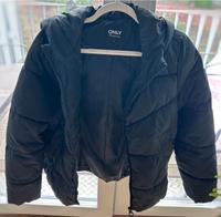 Schwarze Jacke von ONLY – Größe L Brandenburg - Potsdam Vorschau
