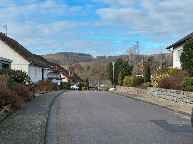 Mehrfamilienhaus mit 3 vermieteten Wohneinheiten in Fränkisch-Crumbach in Fränkisch-Crumbach