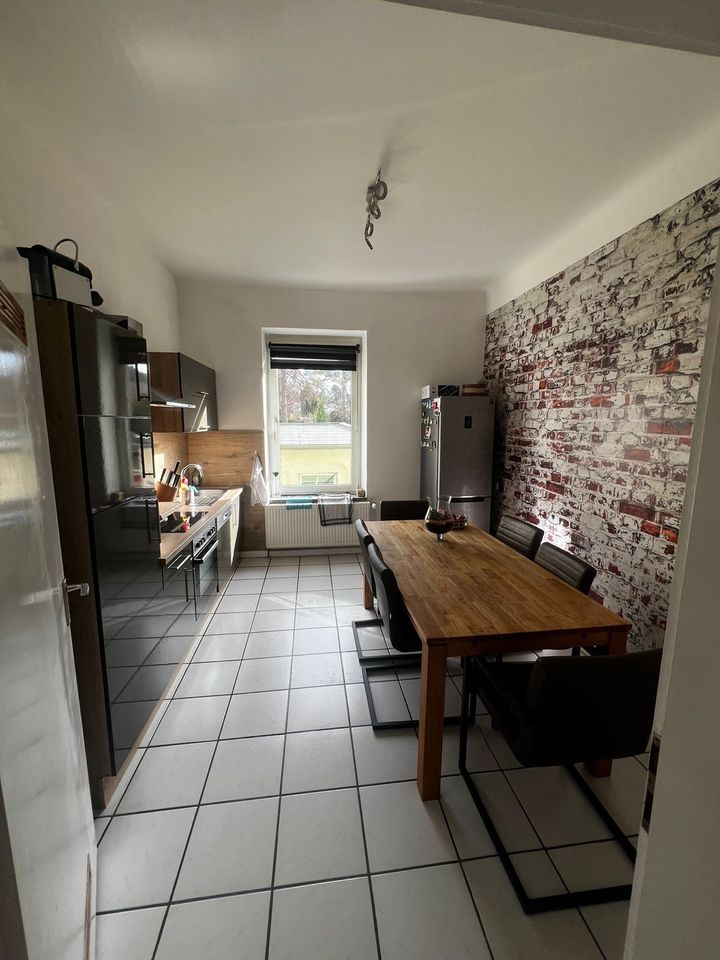 3- Zimmer Wohnung mit Küche,Bad und Diele  in Aachen Haaren in Aachen