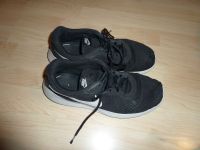 Nike Sneaker Gr. 40,5 (EUR 42,5 / 27 cm / UK 8) schw.-weiß Baden-Württemberg - Offenburg Vorschau