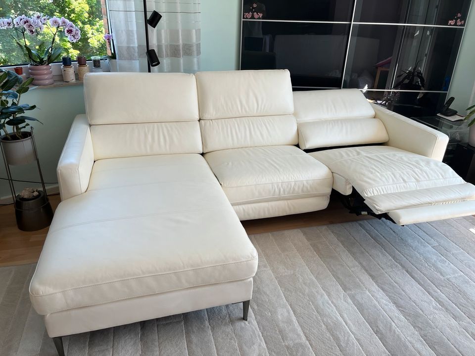 Sofa, Leder Sofa, Ecksofa, Couch In Farbe Elfenbein in Hamburg