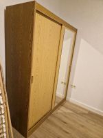 Schrank 150b 197h 57t Holz Furnier mit Spiegel. Hessen - Flörsheim am Main Vorschau