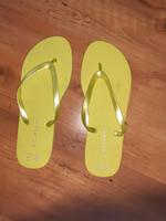 Grüne Flip Flops von Primark Bayern - Aiterhofen Vorschau