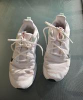 Nike Legend Essential Pistachio Iced S Size  9 ( 40) Bayern - Tacherting Vorschau