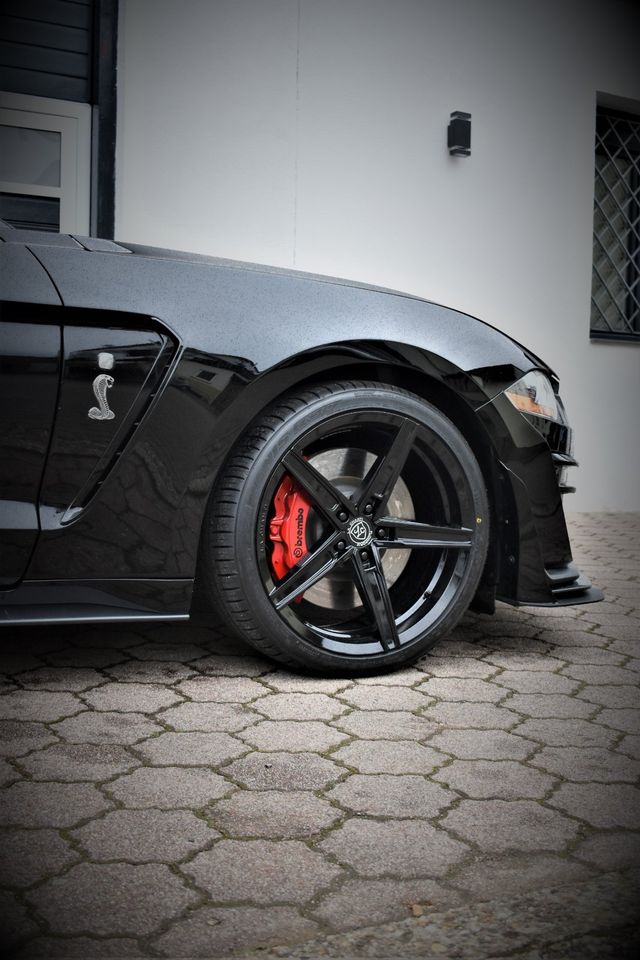 20" Zoll Alu Felgen Ford Mustang Convertible Coupe Deep Concave in  Baden-Württemberg - Helmstadt-Bargen | Reifen & Felgen | eBay Kleinanzeigen  ist jetzt Kleinanzeigen