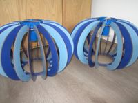2 identische Kinderdeckenleuchten in Holz- 2 farbig blau Schleswig-Holstein - Mildstedt Vorschau