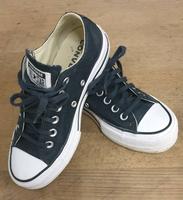 Converse Chuck Plateau Gr. 36 wie Neu Kr. München - Unterföhring Vorschau