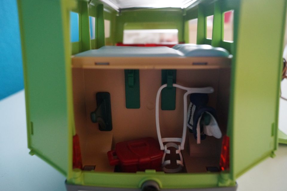 6928 Playmobil Pferdetransporter Set Auto, Pferd Konvolut in Gülzow-Prüzen