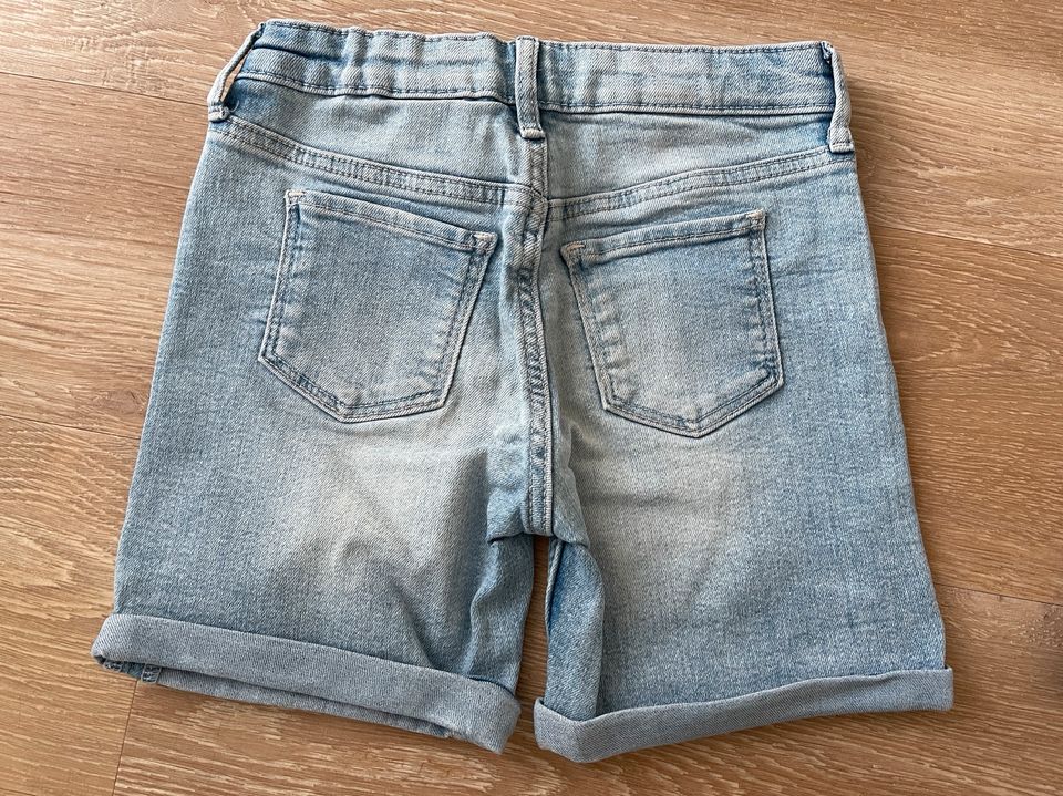 ❤️ Jeans Shorts 104 ❤️H&M Mädchen kurze Hose in Selsingen
