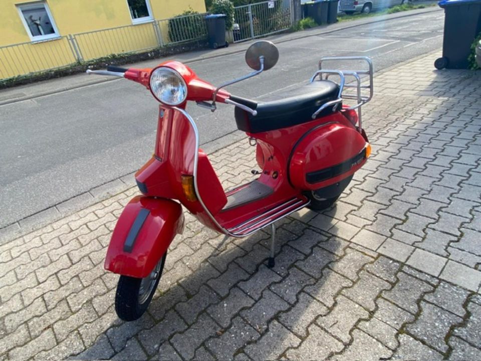 Wunderschöne Vespa P 200 E in Forchheim