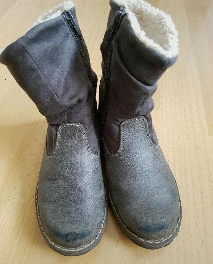 Winterstiefel für Mädchen Gr. 29 in Düsseldorf