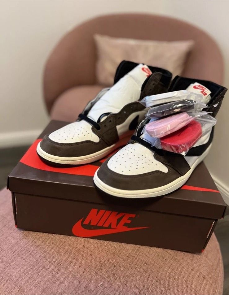 Nike x Travis Scott Air Jordan 1 High Mocha EU41 in Mülheim (Ruhr)