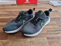 Nike Starrunner Turnschuhe in 32 München - Schwabing-West Vorschau