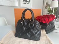 Louis Vuitton Alma BB schwarz bubblegram wie neu Nordrhein-Westfalen - Mülheim (Ruhr) Vorschau