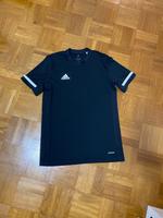 Adidas Shirt / Team 19 Trikot / DW6894 Gr. M aeroready *neu* Köln - Lindenthal Vorschau