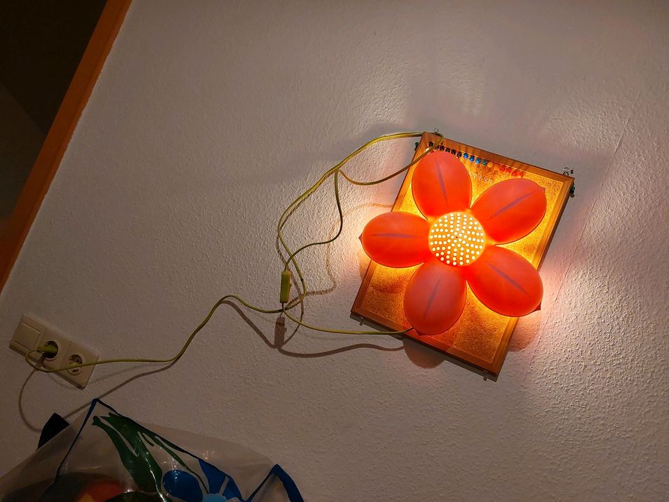 Kinder Wandleuchte Blume Wandlampe in Eisleben