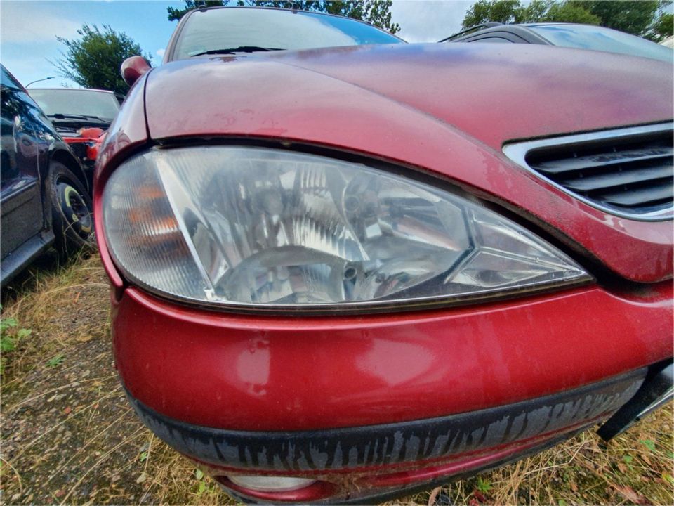 Renault Megan 1 KA Scheinwerfer rechts Bj.99 in Bremervörde