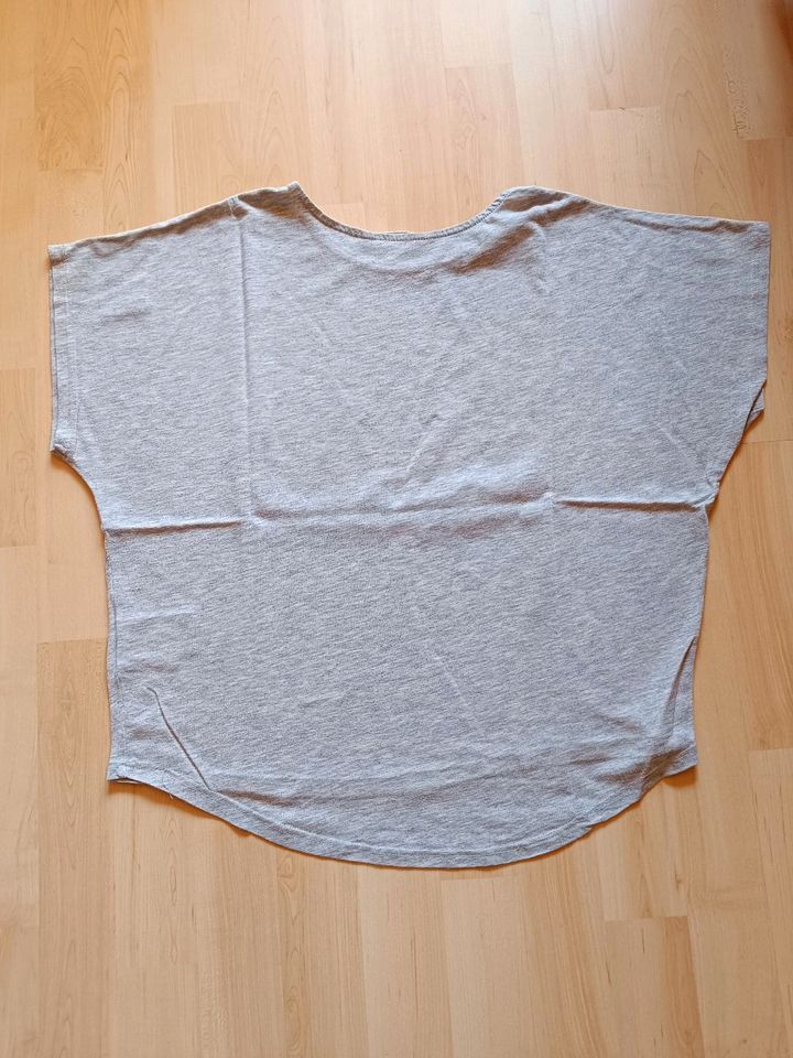 T-Shirt H&M Gr. 158 / 164 in Pfedelbach