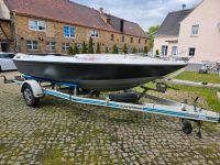 Boot mit Trailer angelboot Restaurations Bedürftig Sachsen - Wiedemar Vorschau