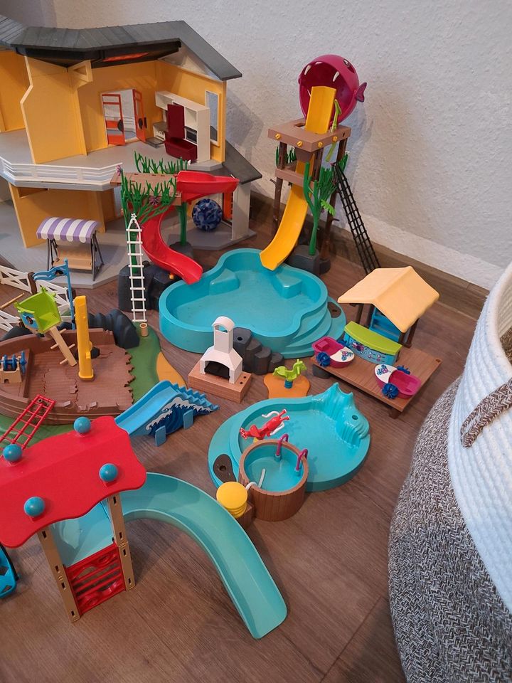 Playmobil Sammlung, Haus, Pool, Schwimmbad, Spielplatz in Westerstede