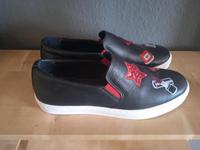 Slipper 41 Schwarz Stickerei Glitzer Hessen - Laubach Vorschau