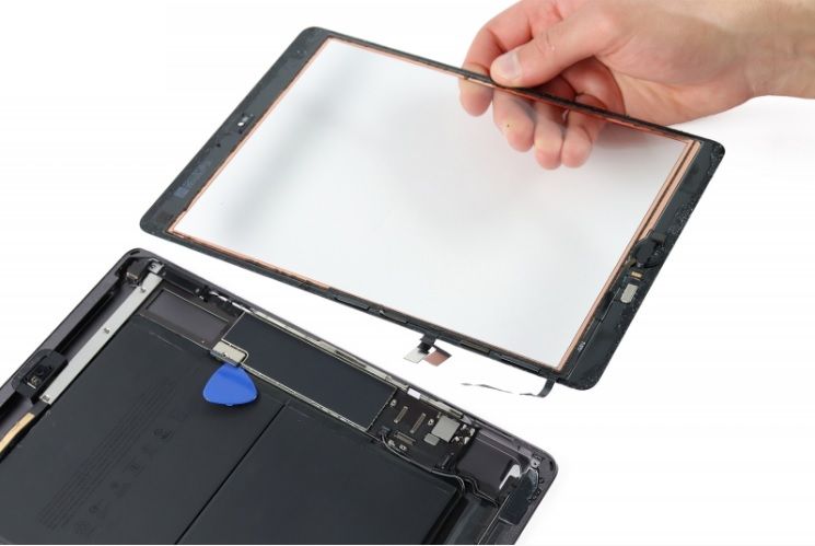 IPAD 2 3 4 5 6 Air Mini Pro 9.7 10.5 12.9 Glas Display in Berlin