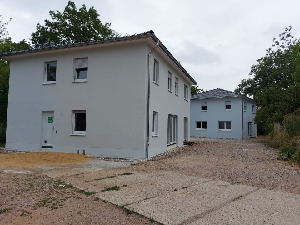 Wunderschönes Einfamilienhaus Neubau in Zwickau ab 02.2024 zu vermieten in Zwickau