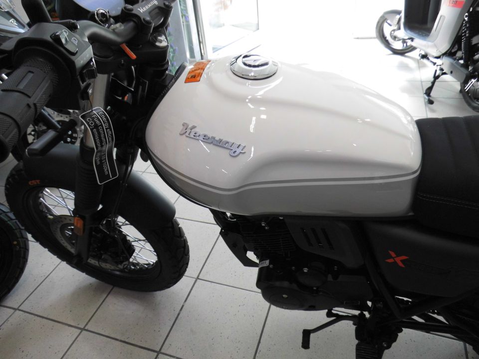 Neu Keeway 125 ccm X-Light Mit ABS 2.999,00 Mit Nebenkosten in Rheine