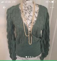Wickeljacke Strickjacke Retro Pastellgrün Hessen - Limeshain Vorschau