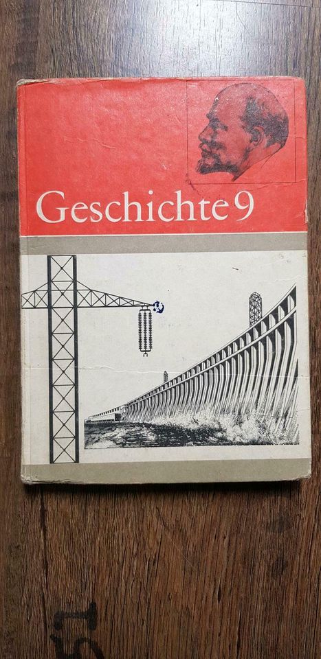 DDR Schulbücher in Untermaßfeld