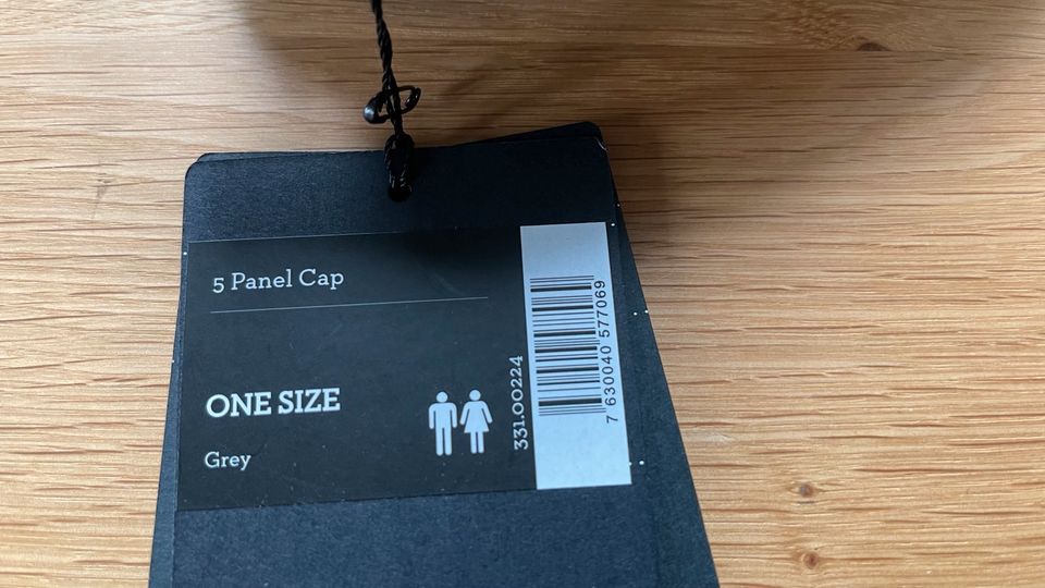 Basecape/Cape/Mütze on „5 Panel Cape“ neu❗️ in Dresden