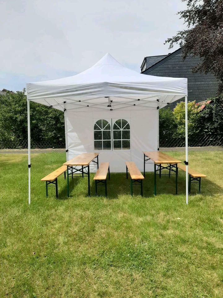 Kleines Partypaket-Pavillon 3x3m+2 Bierzeltgarnituren-Mieten in Herne