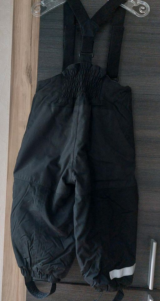 ❤️ H&M Schneehose 98 schwarz neuwertig Hose Winter Schnee in Leutenbach